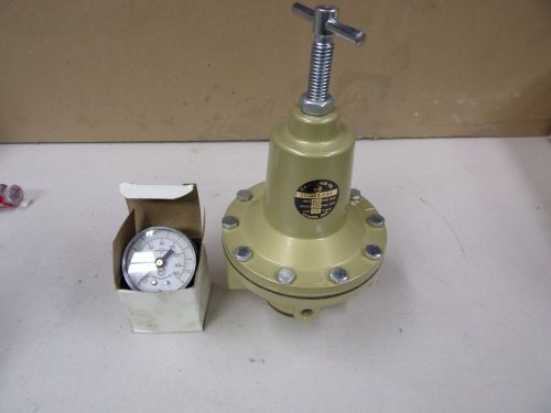 NORGREN TYPE 11-002-085 PRESSURE REGULATOR FOR COMPRESSED AIR SERVICE WITH GAUGE