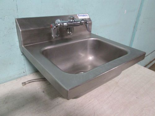 &#034;AMTEKCO&#034; HEAVY DUTY COMMERCIAL (NSF) STAINLESS STEEL WALL MOUNT HAND WASH SINK