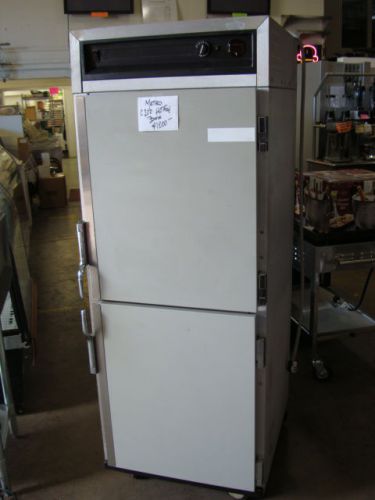 METRO C-200 PASS THROUGH HIGH PERFORMANCE C200PTS4 (Heated Holding Cabinet)