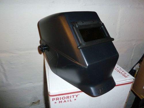 Jackson Safety SHADOW FLIP-UP FIXED SHADE 10 welding helmet HSL-2 BLACK NEW!