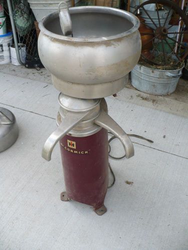 IH McCormick Deering Cream Separator Model 3F