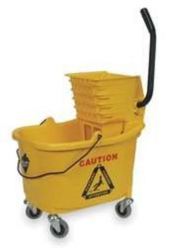 Tough Guy 2PYH4 Bucket/Wringer  35 qt