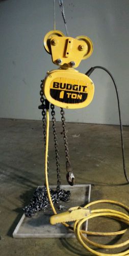 BUDGIT ELECTRIC CHAIN HOIST 1 TON