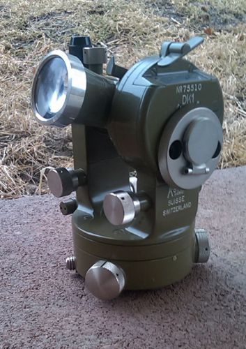 RARE KERN DK1 THEODOLITE IN MILS