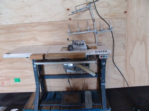 Singer 1842U serger