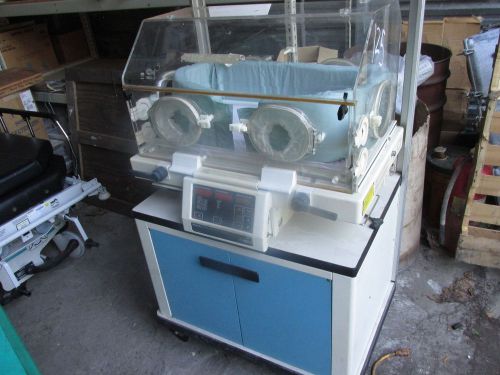 Datex Ohmeda Ohio Care Plus  Incubator  Pediatric Infant Mobile SURPLUS