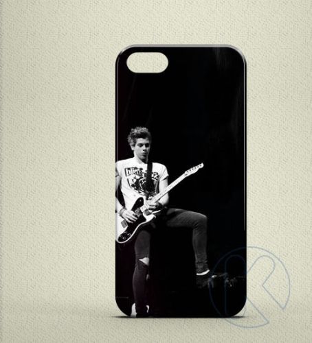 St3 0024_5SOS Luke Hemmings Case Cover fits Apple Samsung HTC