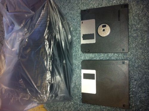 3.5&#034; hd high density 1.44mb black diskette, high clips, 100 pcs/case for sale