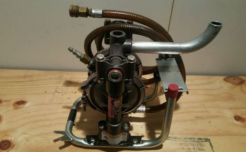 Graco Husky 716 Double Diaphragm Pump with Hose