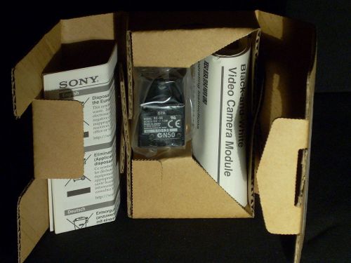 New Sony XC-56 High Speed Machine Vision Camera + 8mm F1.3 Lens w/ Iris Box Docs