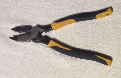 Ideal  Lineman&#039;s Pliers Cushion Grip