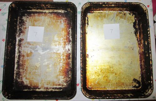 2 Deep Dish Pizza Pans 9&#034; x 13&#034; appx 1 1/2&#034; Deep - Well Seasoned (Lot #7)