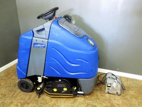 Windsor chariot iscrub 26 sp stand-on commercial floor scrubber only 128 hrs for sale