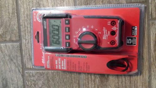 milwaukee digital multimeter 2216-20