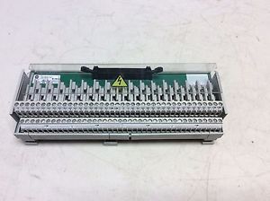 Allen Bradley 1492-IFM40F-F24-2 Terminal Block 10-30 V AC/DC 1492IFM40FF242 1492