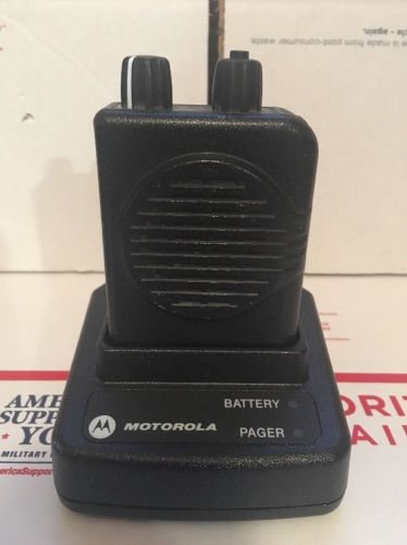 MOTOROLA VHF MINITOR V * SV / 1 CH * 151-158 MHz * FIRE / EMS PAGER - MINITOR VI