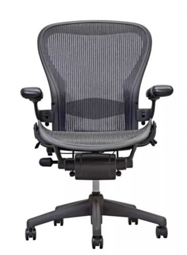 Excellent Herman Miller (Fully Loaded) Aeron chair size B W/Lumber Support.