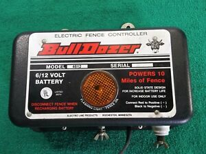 BullDozer  4612 Electric Fencer 6/12 Volt (Parts or Repair)Untested. USA