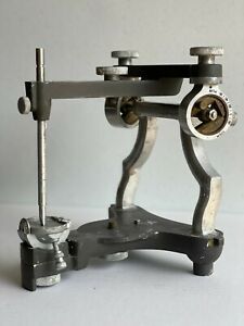 Hanau semi-adjustable articulator in very good condition with Spring-bow