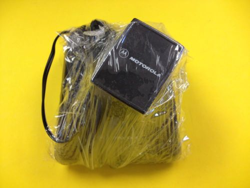 MOTOROLA Std Charger NTN1174A NTN1175A NTN1176A NTN7160A For HT1000