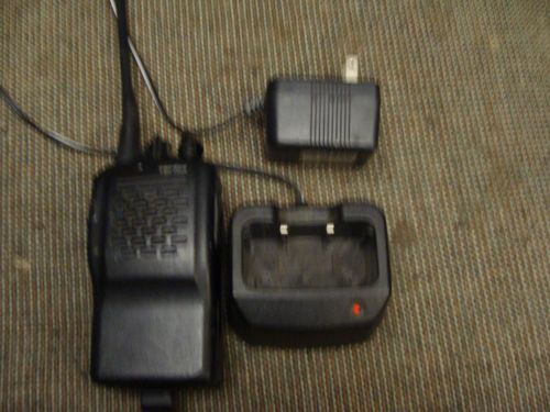 VERTEX UHF RADIO/YAESU UHF RADIO/VX-210U/CB RADIO/WALKIE TALKIE