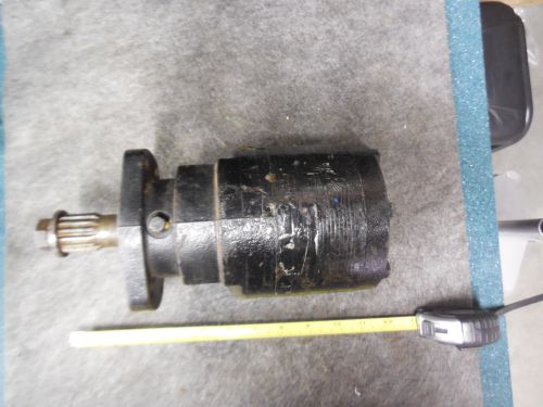 NEW PARKER HYDRAULIC MOTOR TF01703S050AAAC # MB102305AAAC