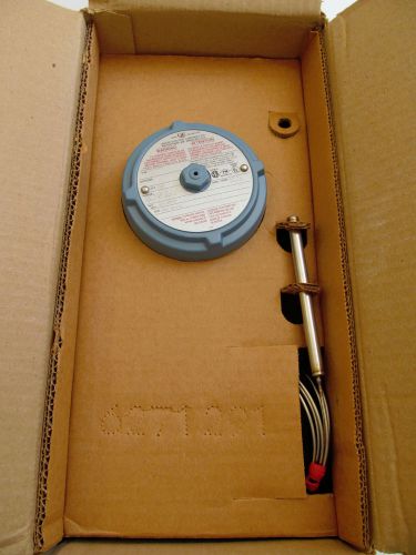 United Electric Temperature Control for Hazardous Locations, Model E122, NIB