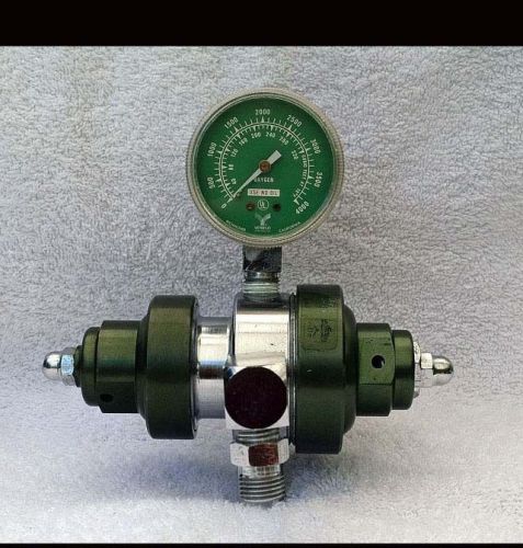 Oxygen regulator for sale