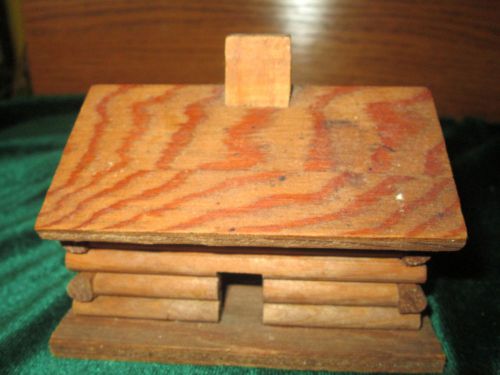 Vintage Wooden House Pen Holder