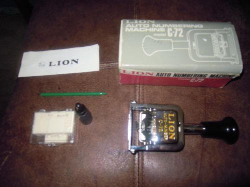 Vintage Lion Model C-71 Auto-number Stamp with Original Box Plus Extras