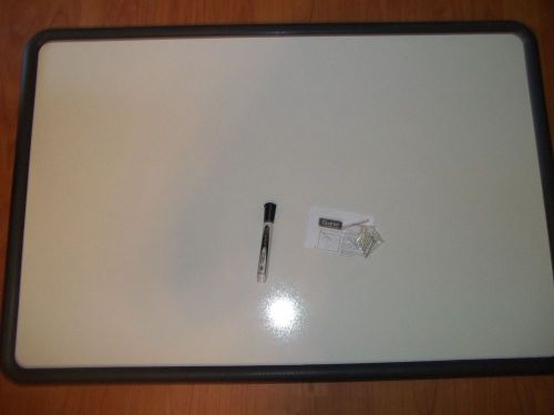 Dry Erase Board 36&#034; x 24&#034; or 3&#039; x 2&#039;  by Quartet