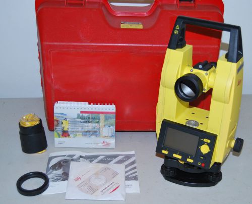 Leica Builder T100 Theodolite with Laser Plummet - 14372007