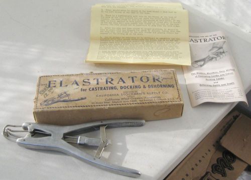 ELASTRATOR VETERINARY TOOL CASTRATING LAMBS CALVES DEHORNING CATTLE GOATS BOXED