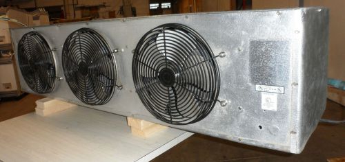 HEAVY DUTY COMMERCIAL &#034;KRACK&#034; 3 BLOWER FANS EVAPORATOR FOR WALK IN COOLER