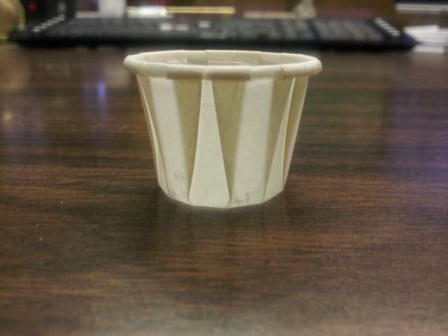 SOLO PAPER DISPOSABLE PORTION SOUFFLE CUP .75oz   (( 250 PER BOX  ))