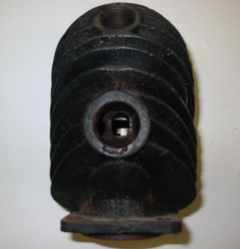 Maytag Vertical Air cooled cylinder Vintage Gas Engine