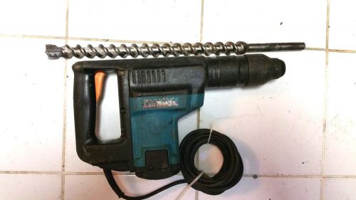 MAKITA HR4000C ROTARY HAMMER 1-9/16&#034; SDS MAX 120 V 9.6 AMP USED W/1-1/4&#034; BIT