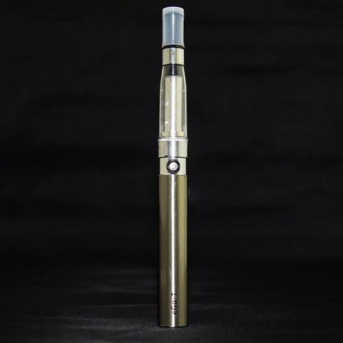 Rechargeable Vape Vaporizer pen 900MAH Battery stainless steel clearomizer kit