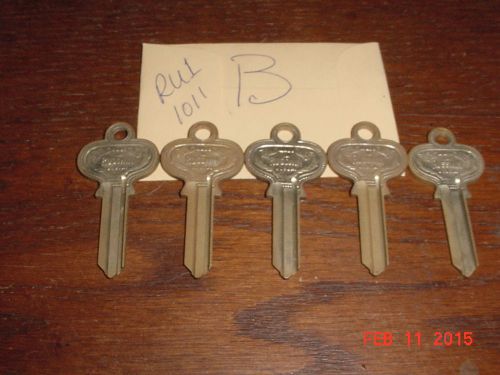 LOCKSMITH B NOS 5 Key Blanks Ornate Antique Steampunk RUSSWIN RU1 1011 vintage