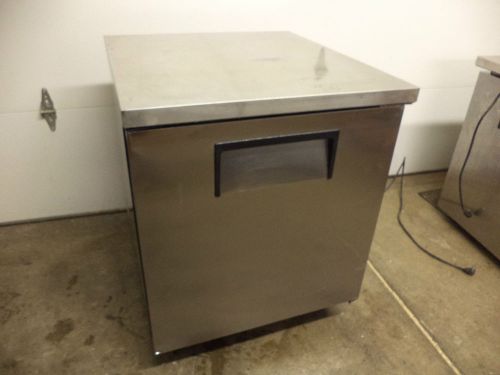 True 27&#034; tuc-27 commercial undercounter single door refrigerator for sale