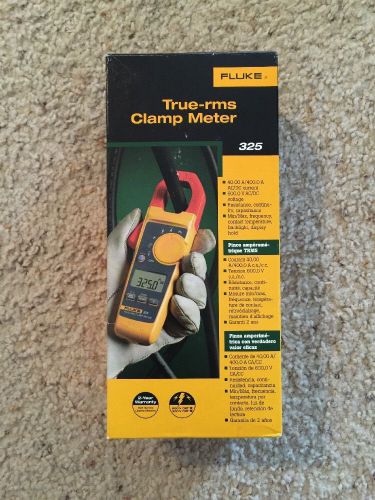 Fluke True-RMS Clamp Meter Model 325