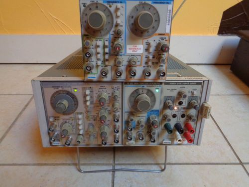 Tektronix Maimframe TM504 W/ FG507 , FG504 , FG502 , PS503A MODULES