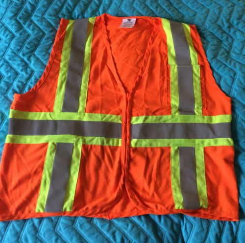 DK-1**Dicke* Reflective Vest Sz XL  ~ Pants Sz L/XL