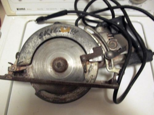 Skilsaw Model 77 7 1/4  13 amp  worm drive circular saw