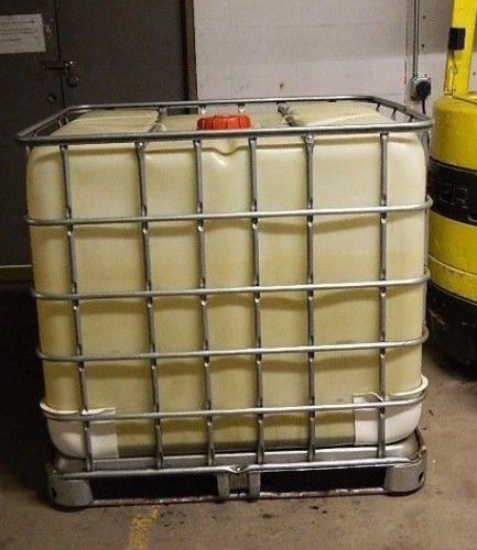 275 GALLON ICB POLY TOTE TANK