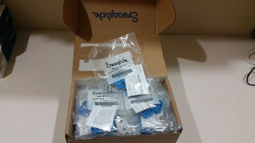 Box of 32 new SWAGELOK TUBE SUPPORT KITS 304-S1-PP-6T 3/8&#034;