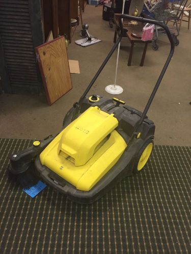 Karcher Commercial Floor/Street Push Sweeper.