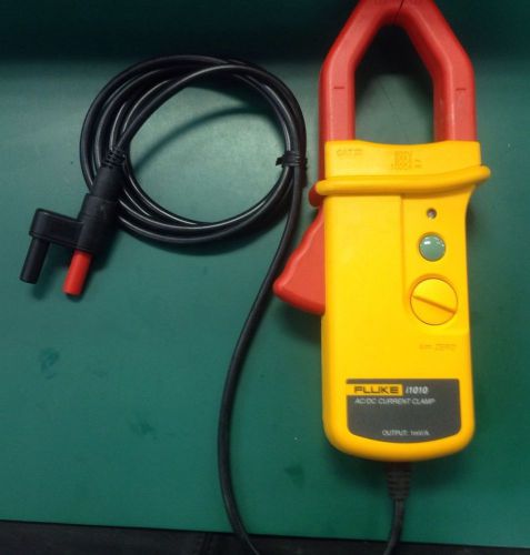 Fluke i1010 AC/DC Current Clamp 600V, 600A AC 1000A DC Output 1m V/A