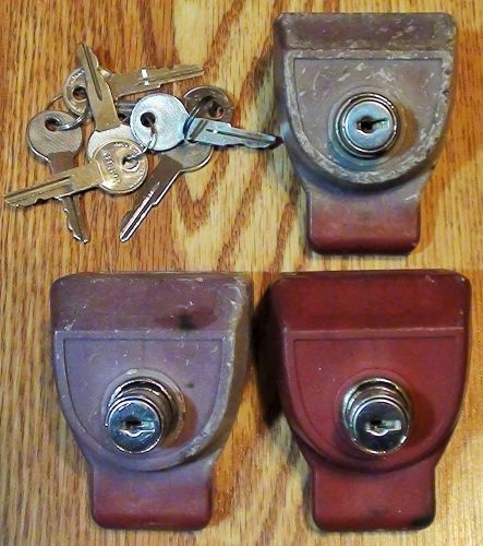 LOT of 3 Semi Trailer Glad Hand Locks Keyed Alike - FREE SHIPPING