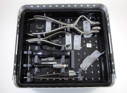 Stryker Leibinger Universal Neuro 2 Instruments - Screws and Plates